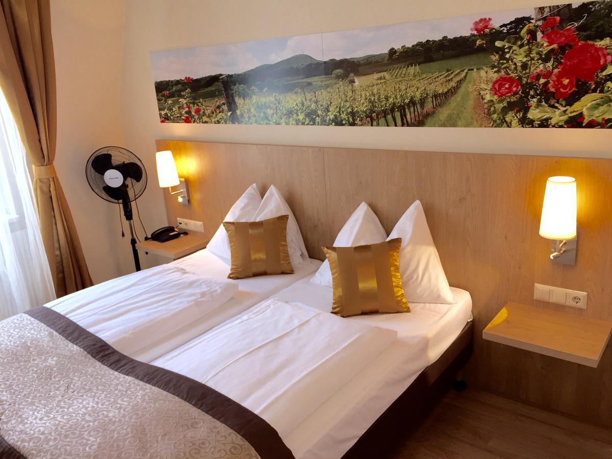 Hotel Babenbergerhof Modling Buitenkant foto
